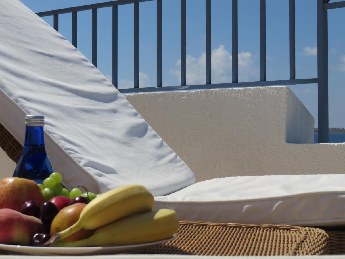 Sunny Limnaria Gardens 2 Bedroom Apartment Paphos Bagian luar foto